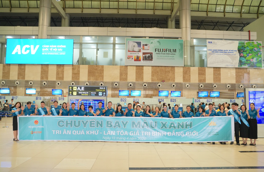 Chuyến bay màu xanh - Tri ân quá khứ, lan tỏa giá trị bình đẳng giới”